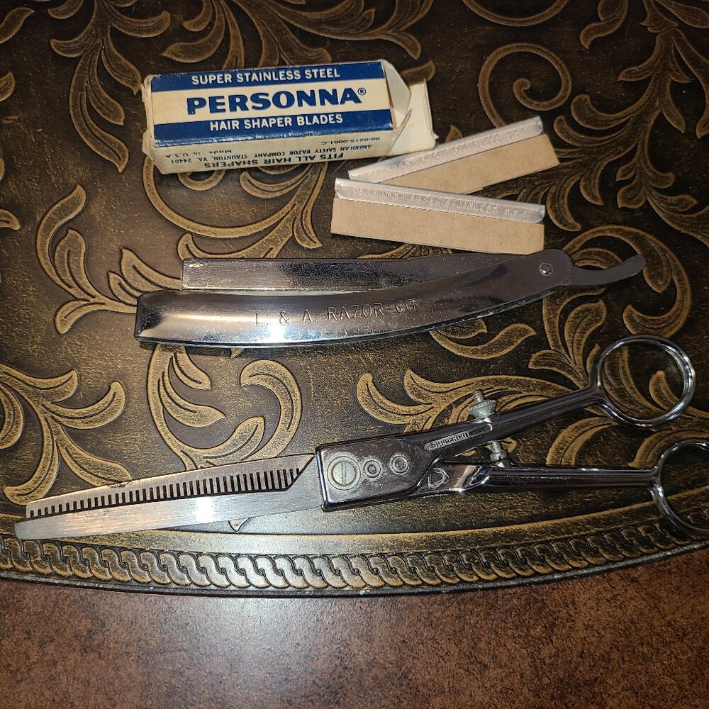 L & A Razor Co. Straight Blade Razor 2 Personna Blades Detroit Thinning Scissors